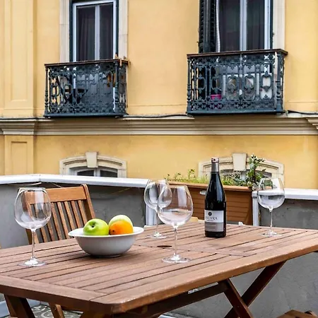 شقة Terrace With Tower View *